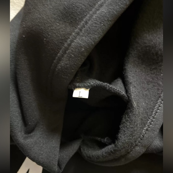 Sopula Hoodie (Mental Health Matters)
Sz L
New without tags. - Picture 4 of 4